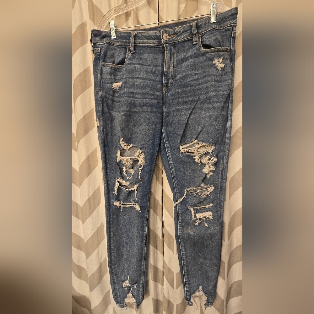 American Eagle Outfitters Distressed Denim Skinny Jeans